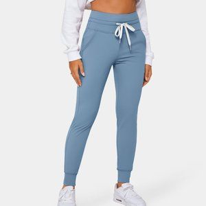 Halara Women’s NWT Cloudful Air Light Blue Joggers XL